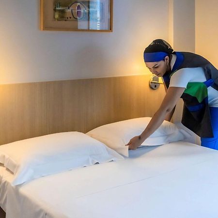 Ibis Budget Belém Batista Campos Esterno foto