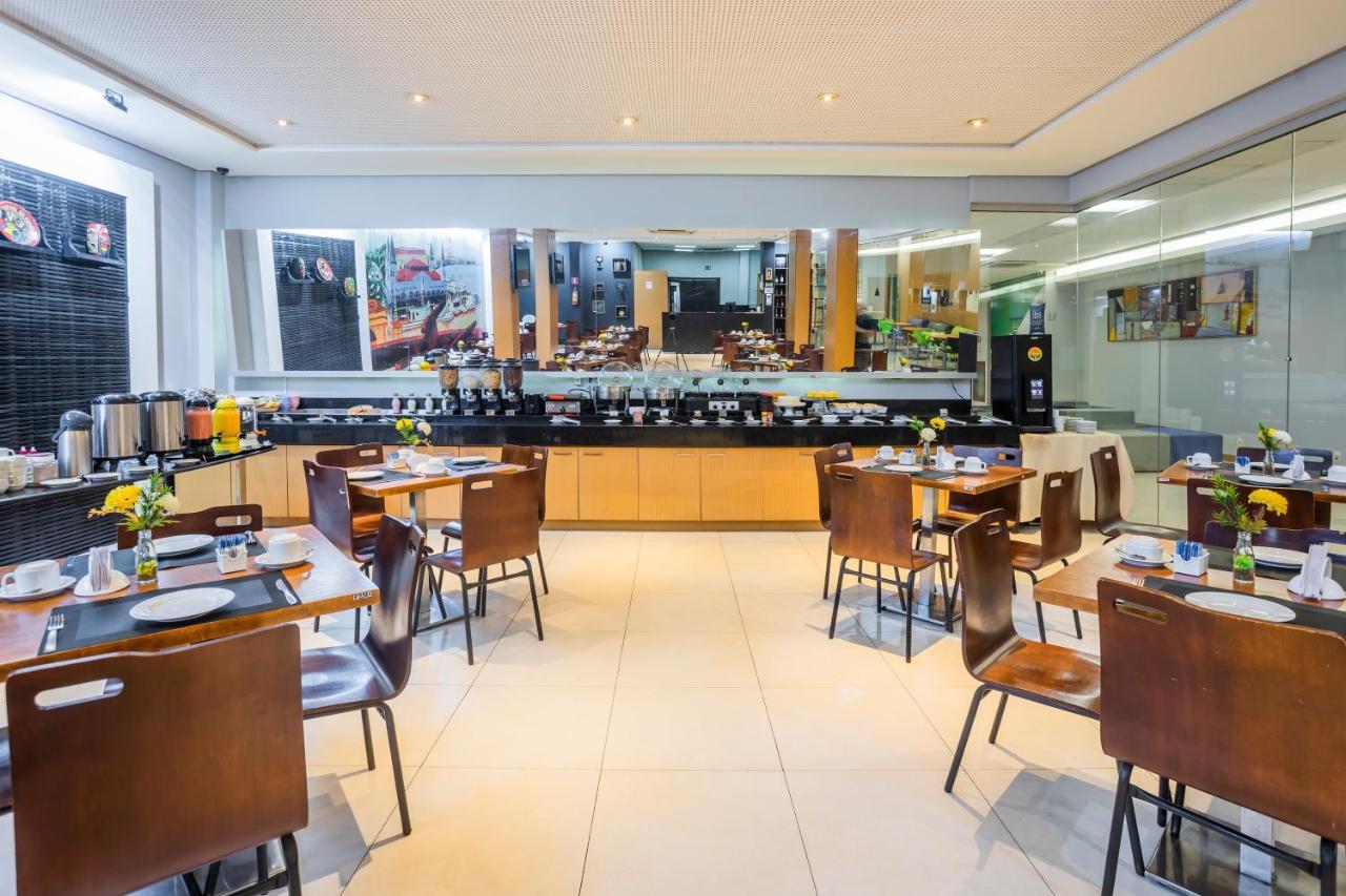 Ibis Budget Belém Batista Campos Esterno foto