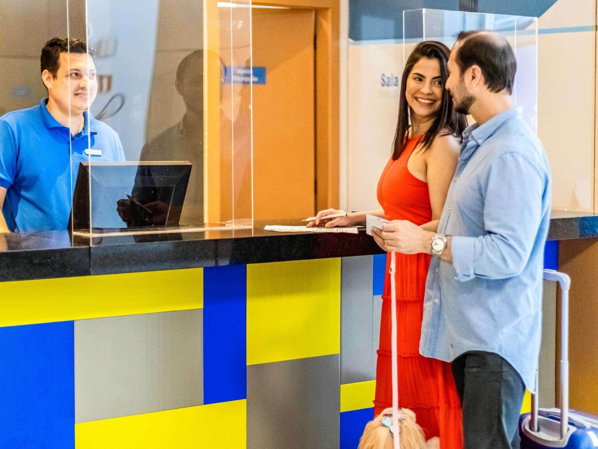 Ibis Budget Belém Batista Campos Esterno foto