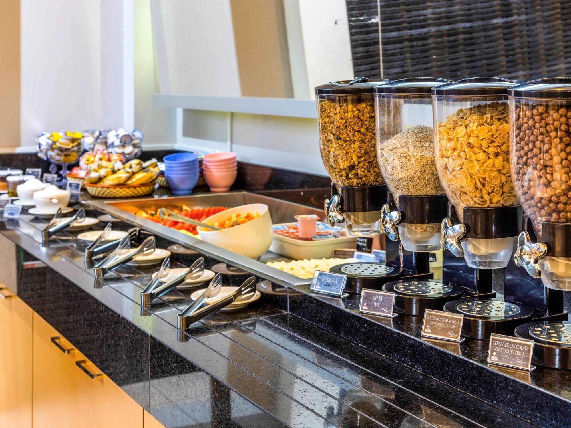 Ibis Budget Belém Batista Campos Esterno foto