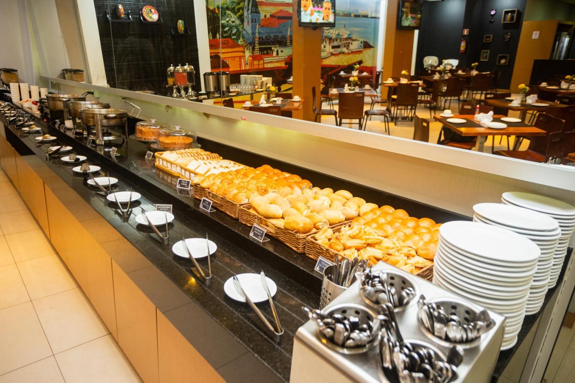 Ibis Budget Belém Batista Campos Esterno foto